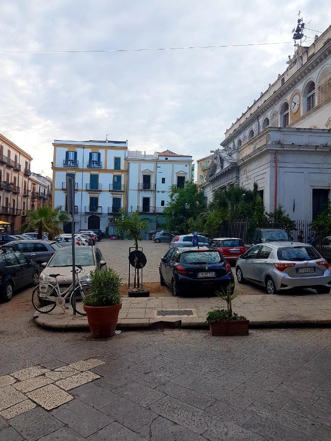 Sweet Home In The City Center Palermo Exterior foto